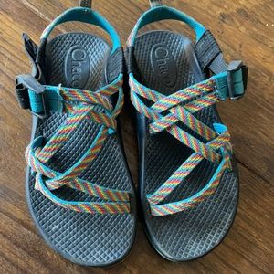 Girls chacos, size 1